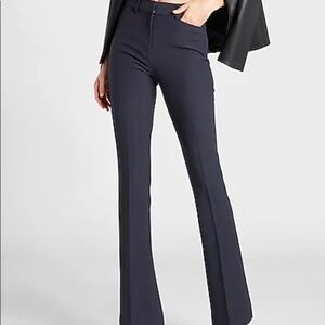 Express Supersoft Twill Midrise Trousers in Black - Size 14R